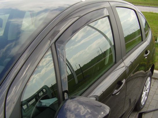 Bocni vetrobrani (prednji) za  Citroen C3 (2009-)