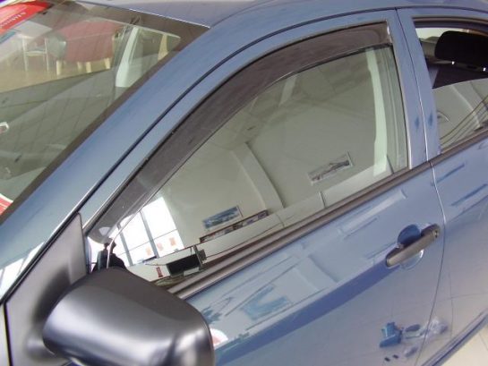 Bocni vetrobrani (prednji) za Toyota Corolla (4 vrata