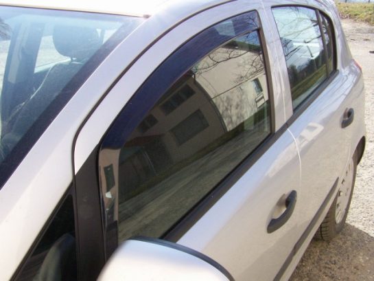 Bocni vetrobrani (prednji) za Opel Corsa D (5 vrata