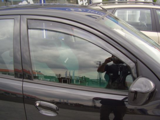 Bocni vetrobrani (prednji) za Hyundai i10 (5 vrata