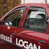 Bocni vetrobrani (prednji) za  Dacia Logan
