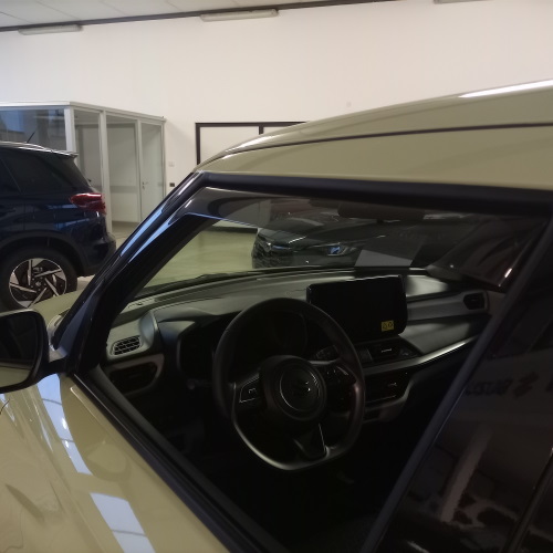 Bočni vetrobrani (prednji) za Suzuki Swift VII 5 vrata (2023-) - Farad 12H22 - Image 3