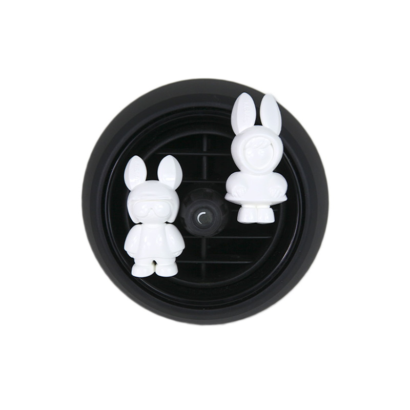 Miris na izduv White New Car - Mr&Mrs Andy i Frida - Image 3